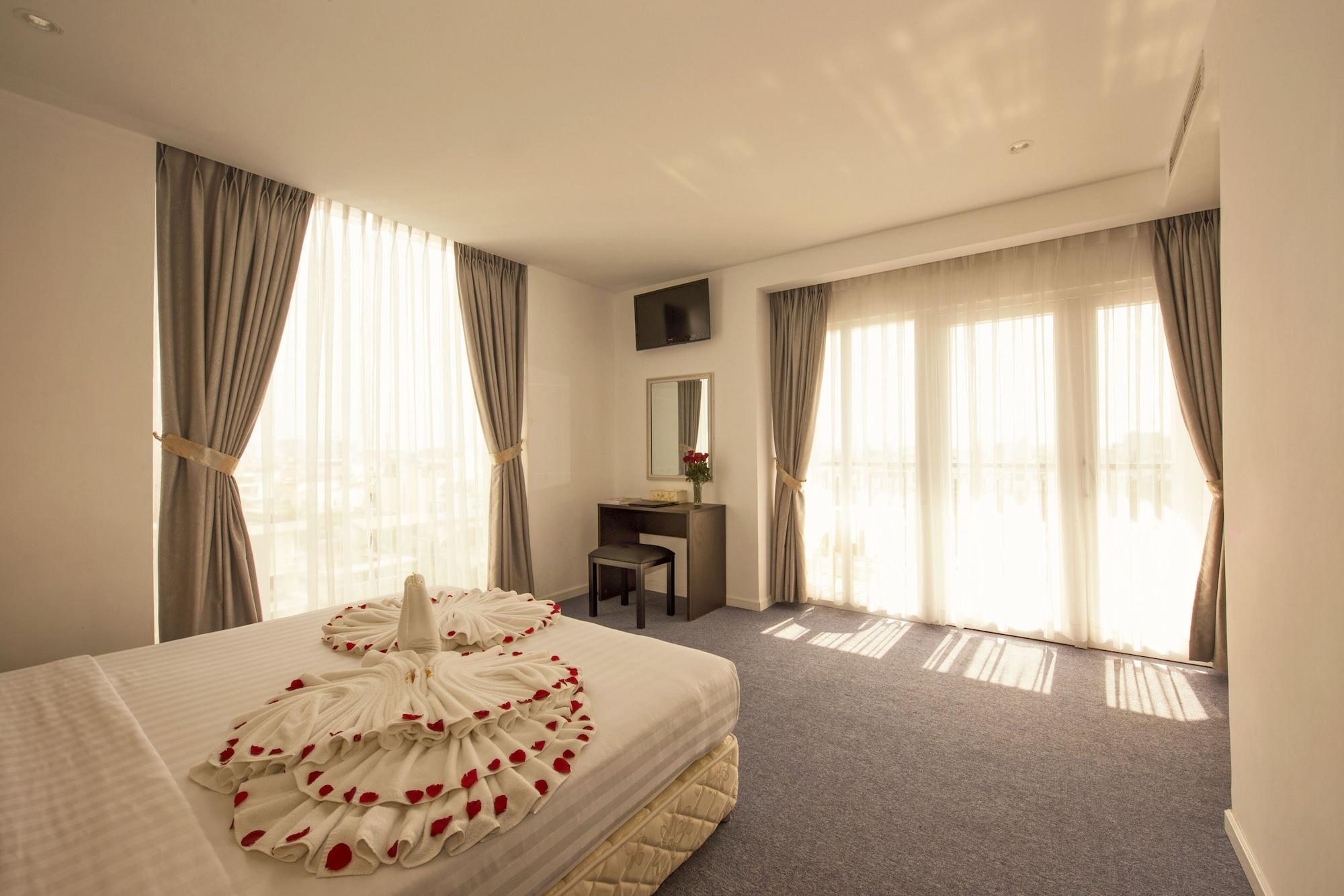 Golden Crown Hotel Ho Chi Minh City Bagian luar foto