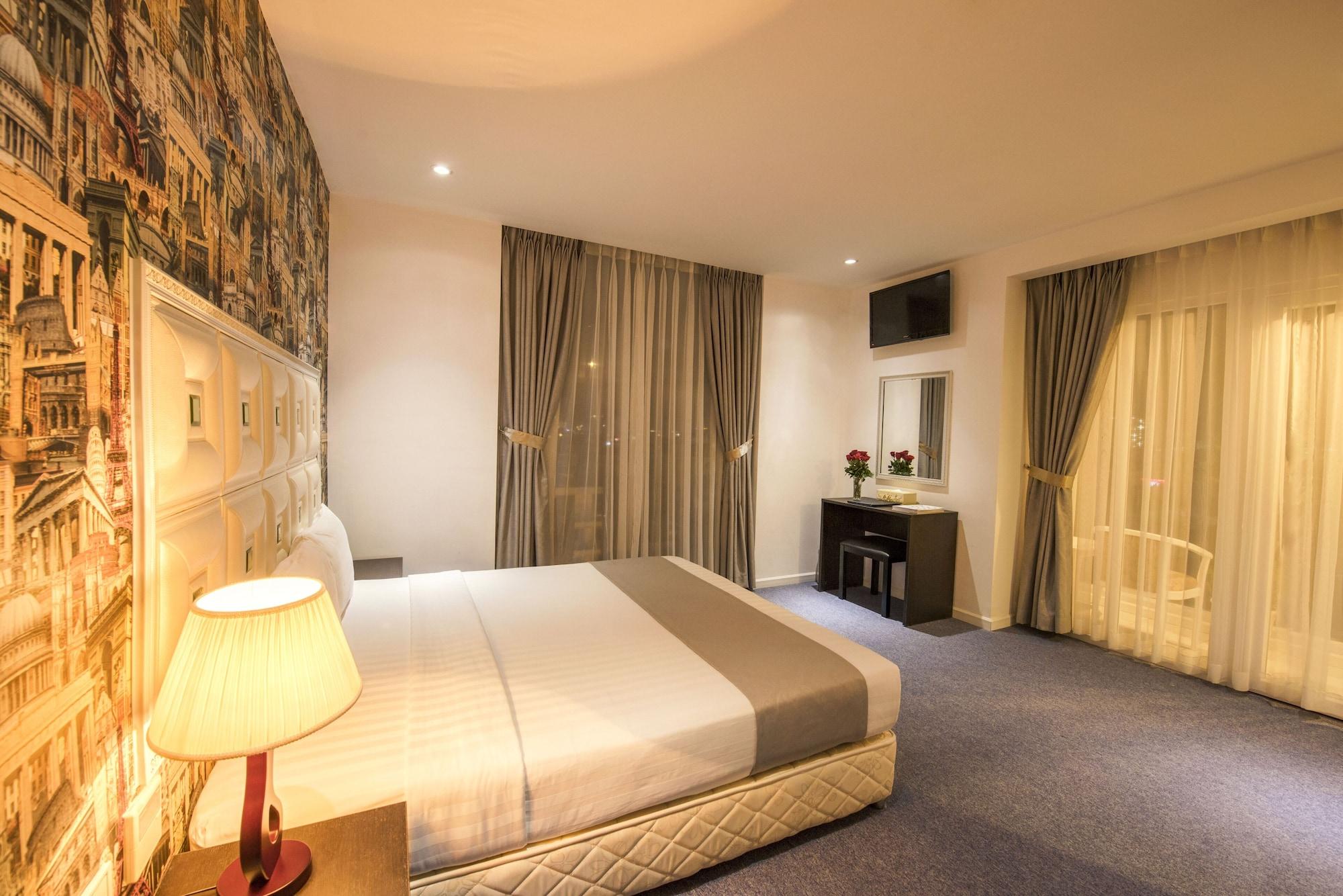 Golden Crown Hotel Ho Chi Minh City Bagian luar foto