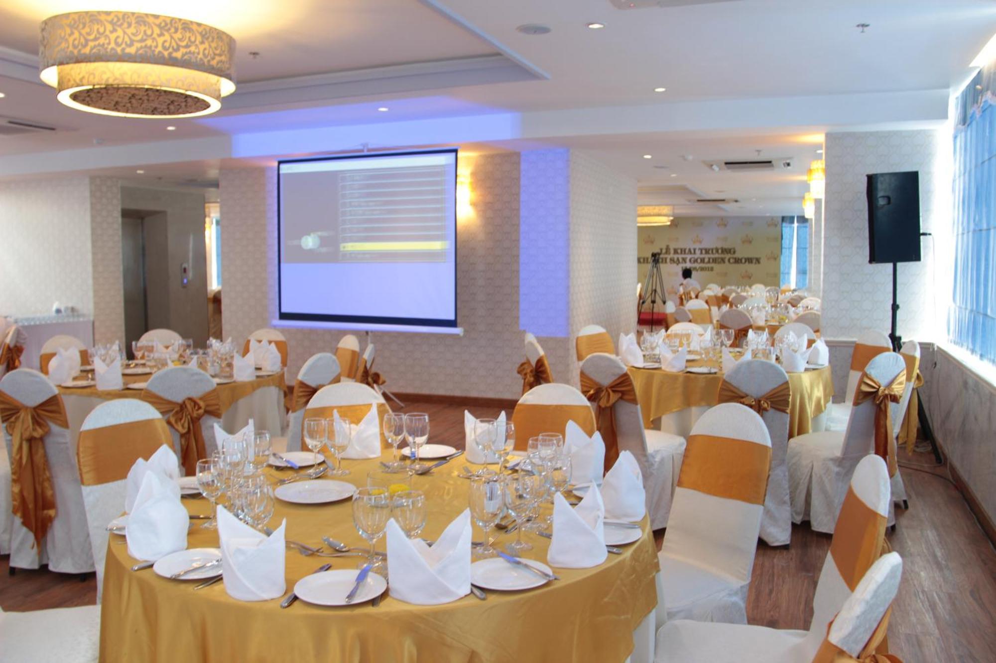 Golden Crown Hotel Ho Chi Minh City Bagian luar foto